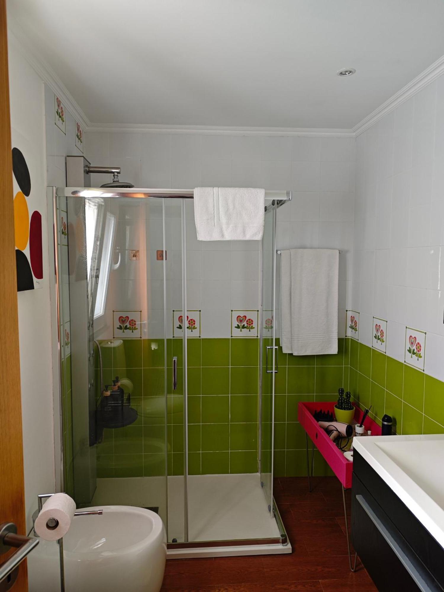 Quarto Privado Alentejo Litoral 그란돌라 객실 사진